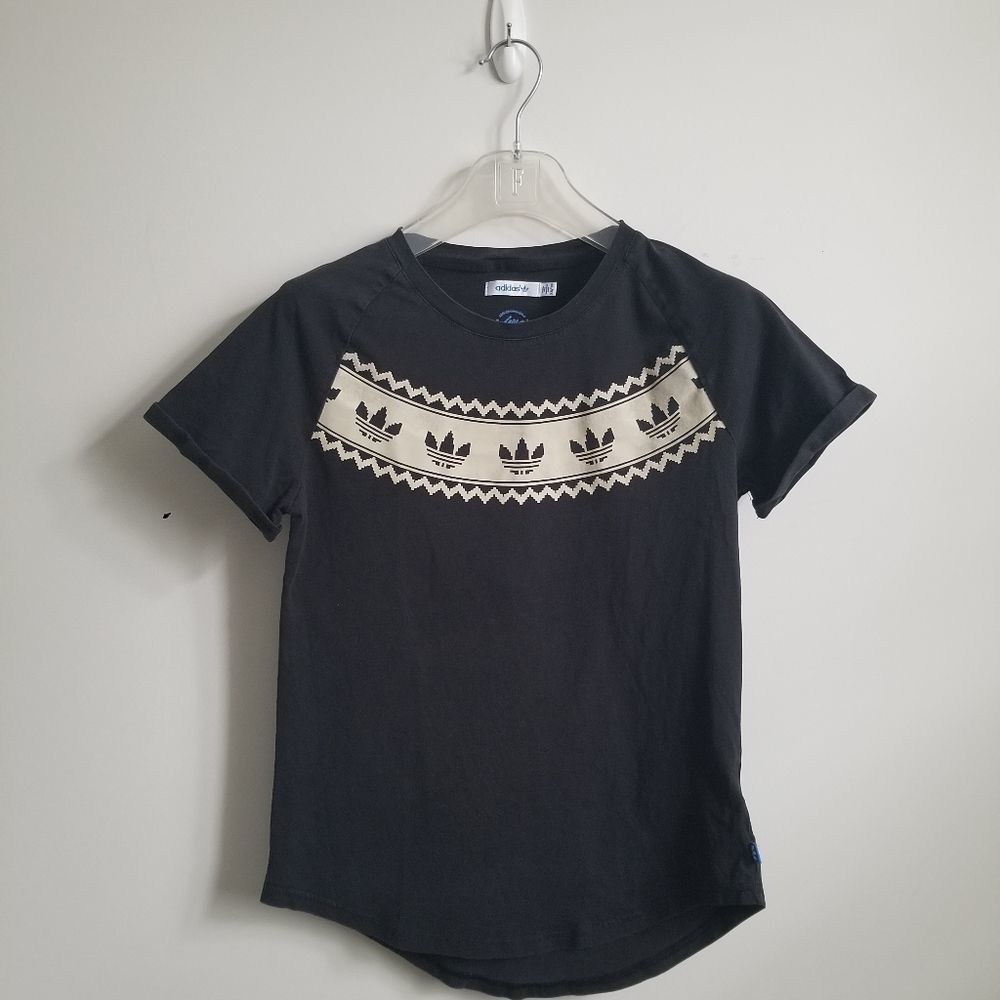 *SOLD* Adidas tee shirt black cream logo sz XS - Picture 6 of 6